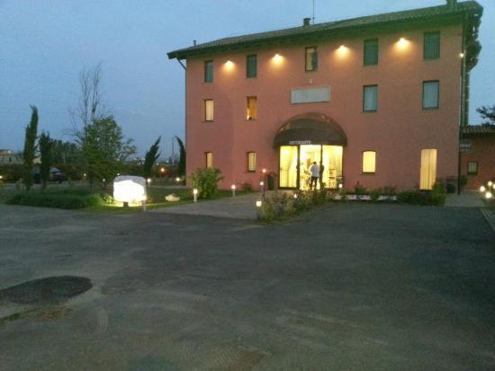 Hotel La Vecchia Reggio Reggio Emilia Kültér fotó