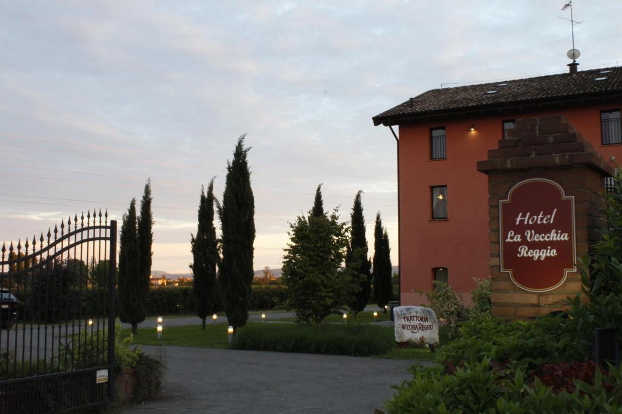Hotel La Vecchia Reggio Reggio Emilia Kültér fotó